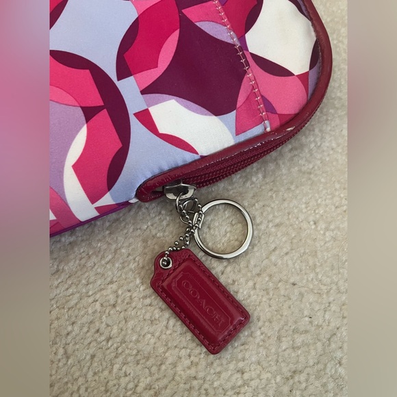 COACH Pink/Purple Geometric Padded Laptop Sleeve - Picture 5 of 6